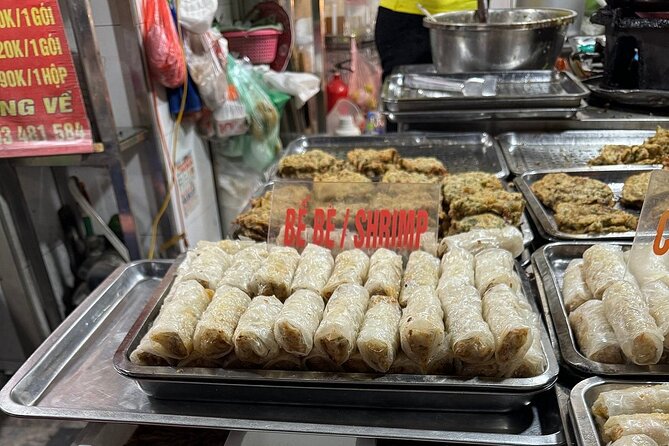 Old Quarter Hanoi Street Foods and Heritage Road Tour by Walking - Dong Xuan Market in ten minutes