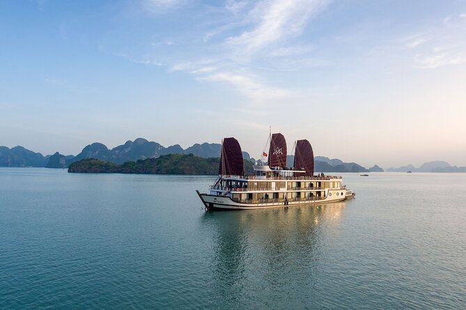 Orchid Trendy Cruises 2Days/1 Night 5 Star Cruises - Day Two: Tai Chi at Dawn