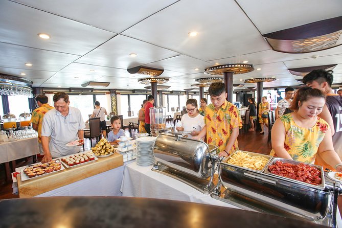Overnight Halong Bay Cruise on the Starlight - Day two: tai chi and Luon Cave