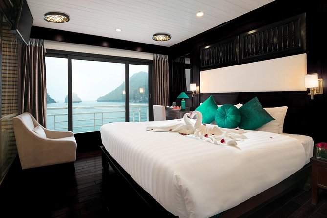 Overnight Luxury 5 Star Alisa Cruise with Meals, Kayak or Bamboo Boat - Lunch, limestone islands, and your afternoon choice