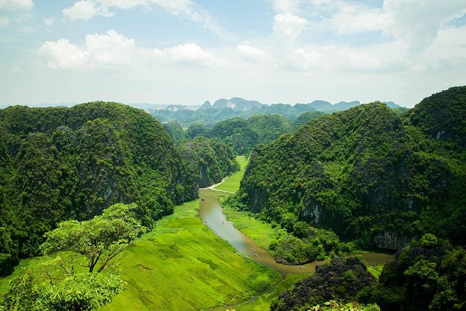 Premium Hoa lu - Trang An - Mua Cave with Buffet Lunch from Hanoi - Is this the right Ninh Binh day trip for you?