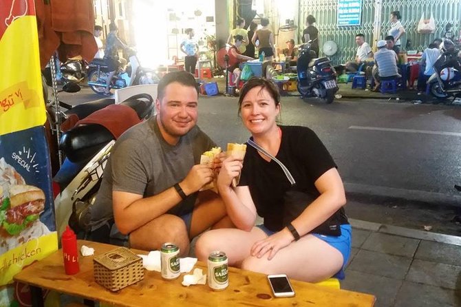 Private Hanoi Street Food Walking Tour With Real Foodie - Find Hanoi’s food in the Old Quarter