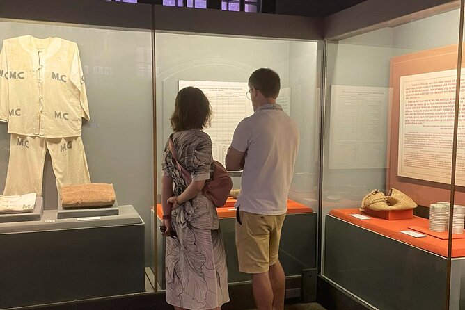 (Private) MUSEUM TOUR in HANOI - What the private format is worth