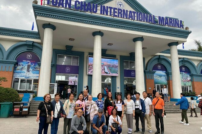 PRIVATE TOUR HALONG BAY ONE DAY with Cave, Kayaking, Bamboo Boat - Seafood lunch and the small extras