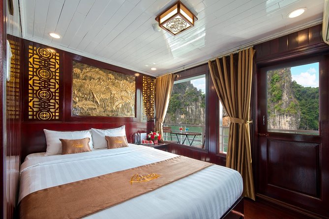 Renea Cruises - BEST Small Boat in Bai Tu Long & Halong Bay - Morning tai chi and Thien Canh Son Cave
