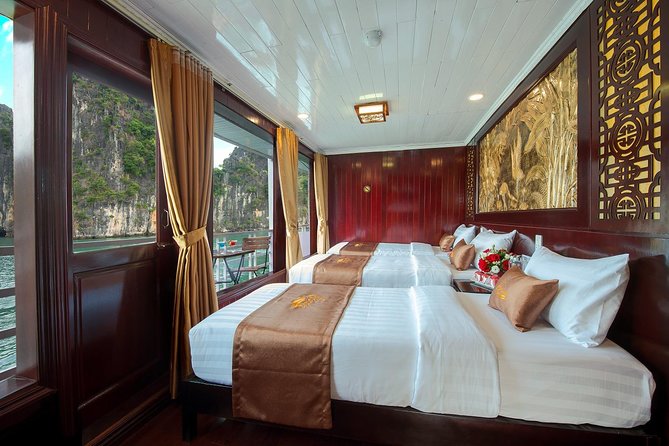 Renea Cruises - BEST Small Boat in Bai Tu Long & Halong Bay - The guide and onboard atmosphere