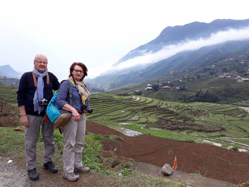 Sa Pa: 6-Hours Muong Hoa Valley Trek with Local Ethnic guide - Lao Chai’s terraces and Hmong crafts