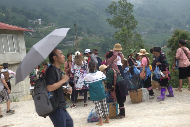 Sa Pa Full Day Trekking Tour - Getting ready for the trail