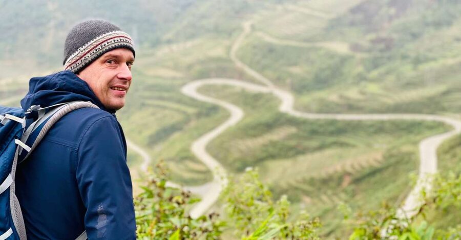 Sa Pa: Guided Motorbike Tour to Ethnic Villages with Lunch - Meeting Black Hmong and Red Dao families