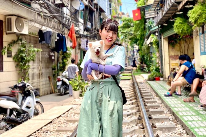 Small Group Half-day Hanoi City Tour with Train Street Visit (4h) - Ma May Street: a glimpse of an older Old Quarter