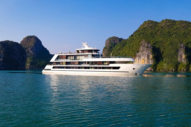 Stellar of the Seas Cruise Halong Bay 3Days 2Night on 5 Star Cruise - Three days that give Lan Ha Bay room to breathe