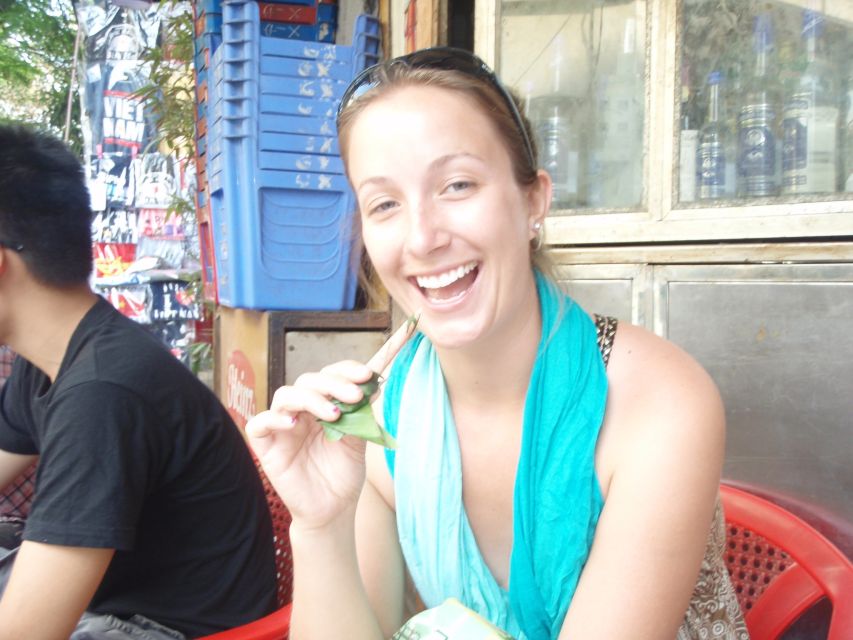 Street Food Tour Hanoi and Train Street Experience - Follow the food through Hanoi’s Old Quarter