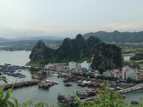 Swan Cruises Ha Long & Bai Tu Long Bay 2D1N - Thien Canh Son Cave - A slower route through Bai Tu Long Bay