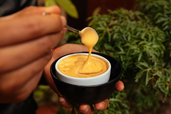 The 10 Tastings of Hanoi With Locals: Private Street Food Tour - Rice rolls, pho, and bánh mì