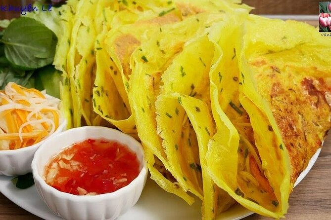 Walking Street Food Tour in Hanoi and Train Street - What each dish adds to the evening